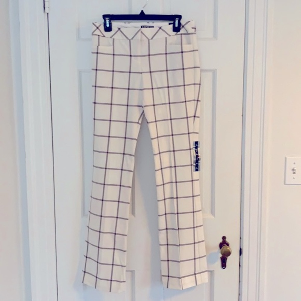 Express Barely Boot Mid Rise Columnist Pants